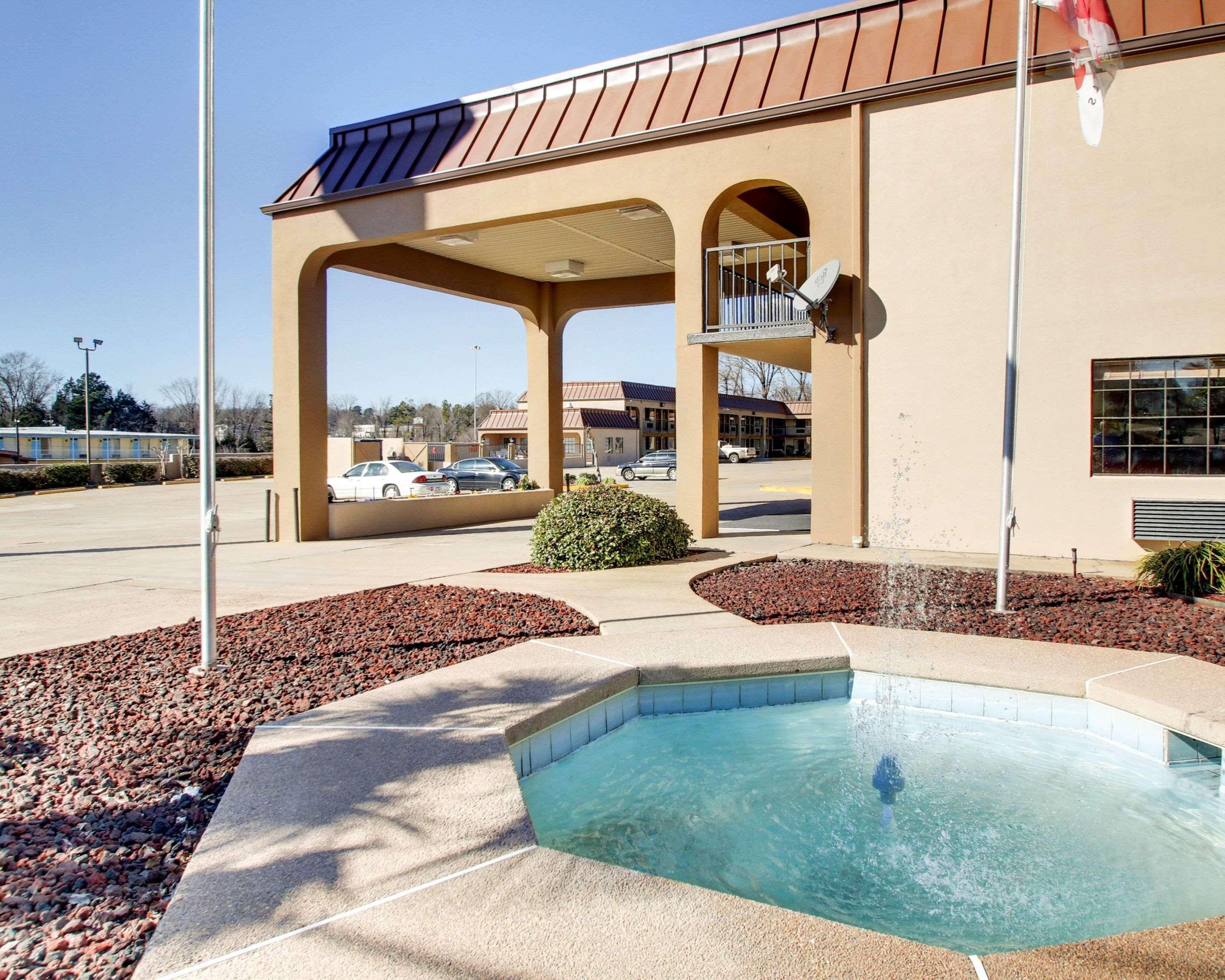 Econo Lodge فيكسبيرغ المظهر الخارجي الصورة