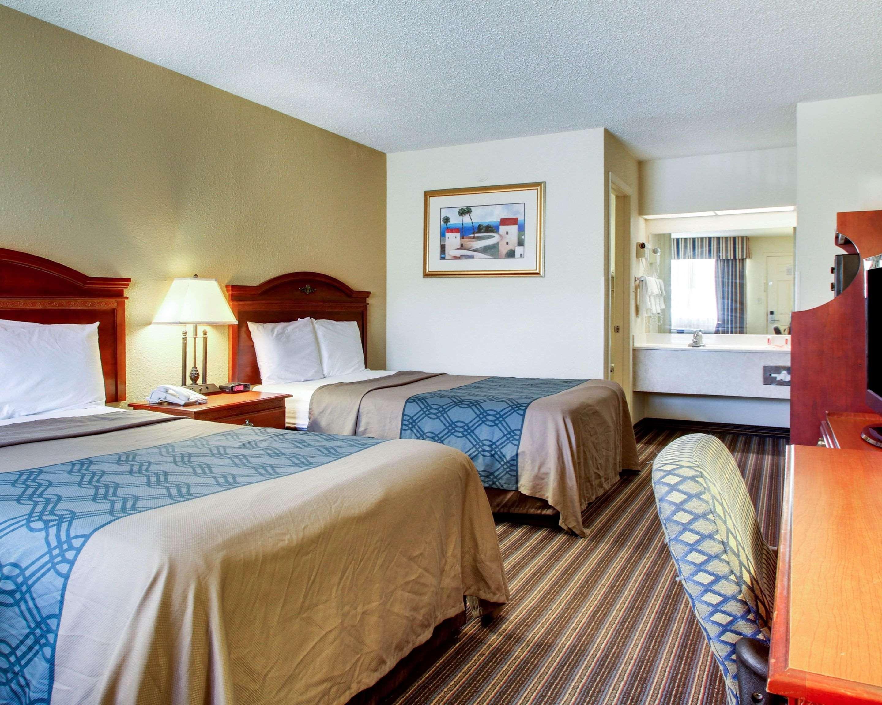 Econo Lodge فيكسبيرغ المظهر الخارجي الصورة